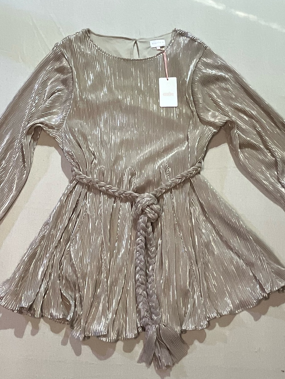 Entro Champagne Gold Plisse Circle Mini Dress Balloon Sleeves, Braided Belt Sz M